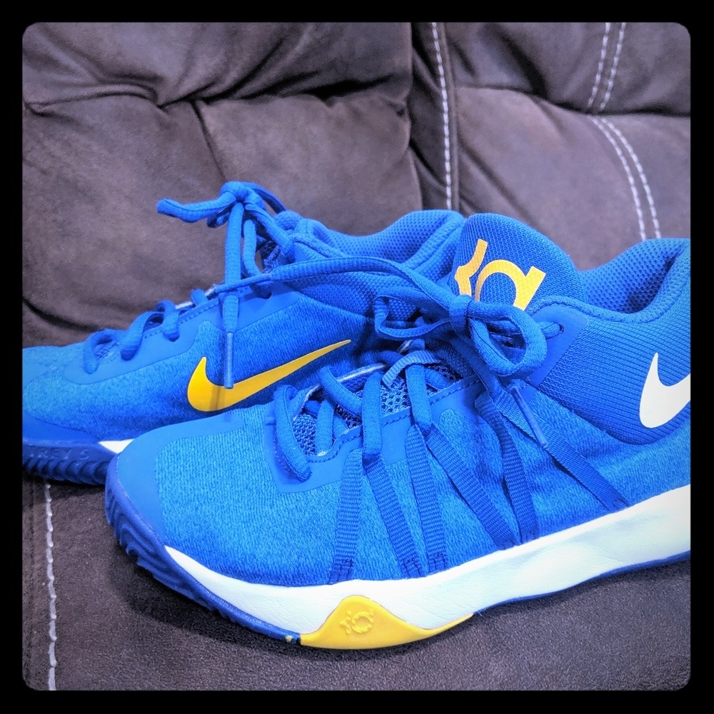 Boys Nike KD's